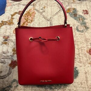 MICHAEL Michael Kors Leather Suri Large Bucket Messenger Bag in color “flame”